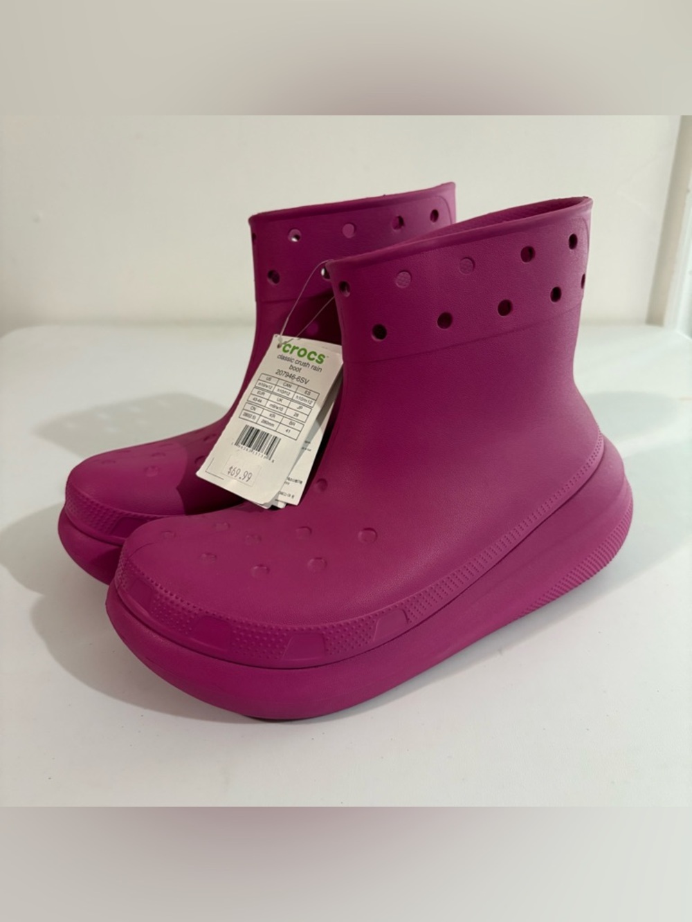 CROCS Classic Crush Waterproof 6" hi-top US M10/W12 Hot Pink Pull On Rain Boots